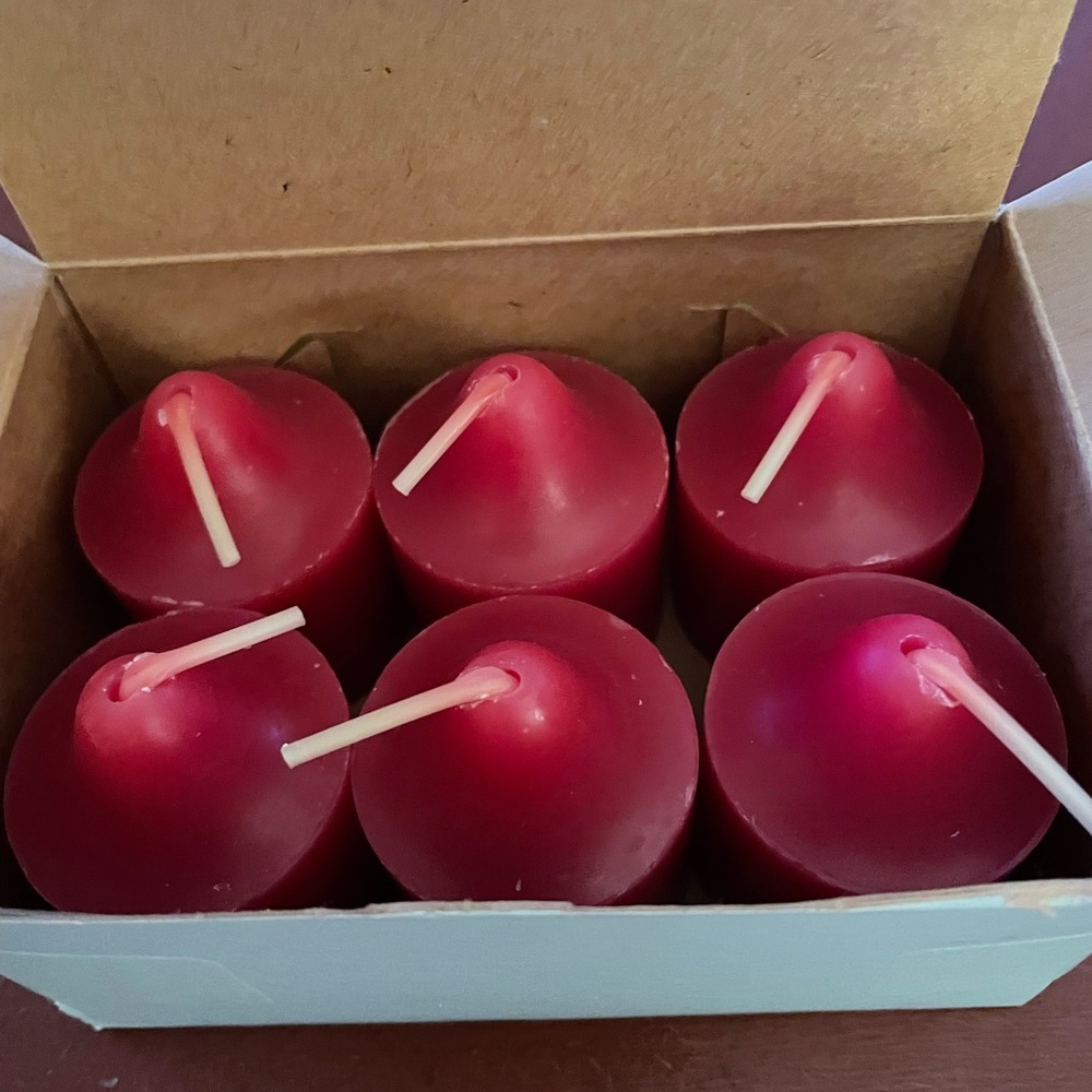 Partylite cinnamon and bayberry votives